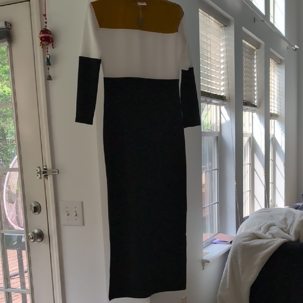 Colorblock Long Sleeve Dress